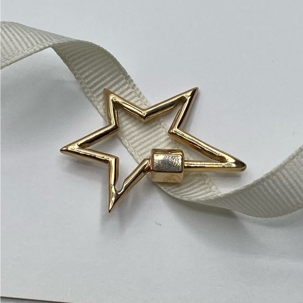 Marla Aaron 14K Gold Starlock